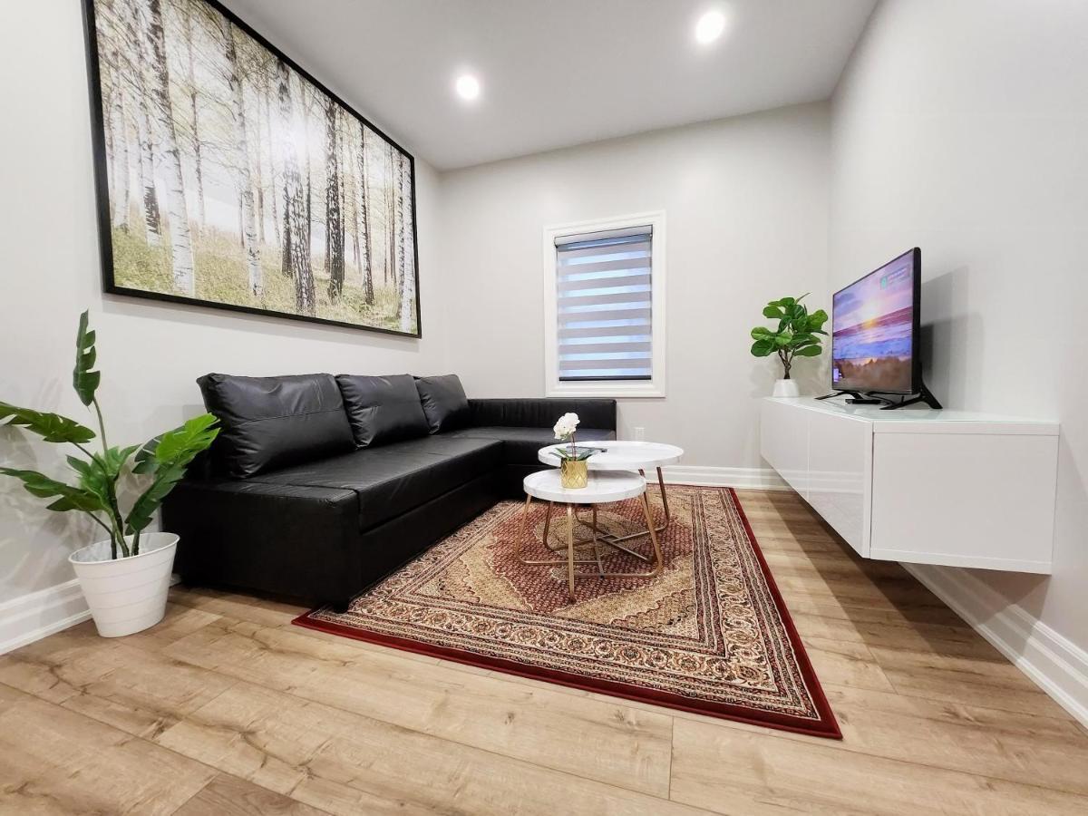 The Cozy Cove Modern King-Bedroom Full Apartment Sainte-Catherine 外观 照片